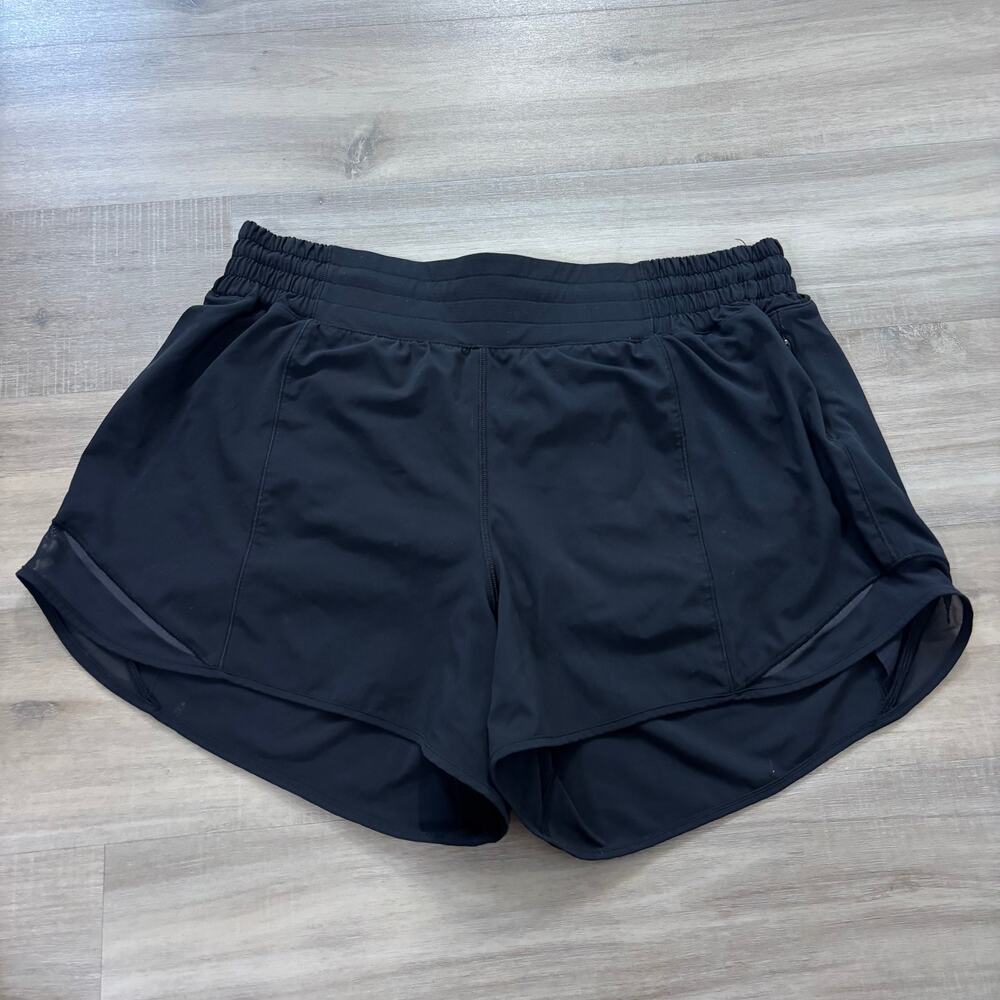 Lululemon Hotty Hot Short High-Rise Long 4" Women Size 12 Black